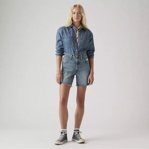 NWT Levi’s 501 Mid Thigh Jean Shorts Size 27